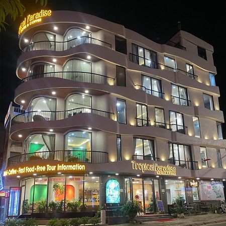 Tropical Paradise Sapa Hotel & Coffee ภายนอก รูปภาพ